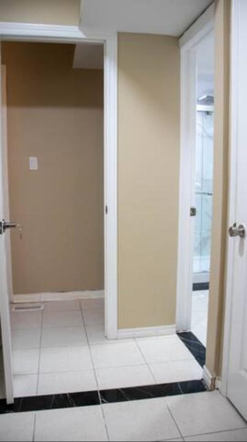 Riz Khan Peaceful Mississauga Home Exterior foto